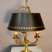 Empire style lamp with three lights
