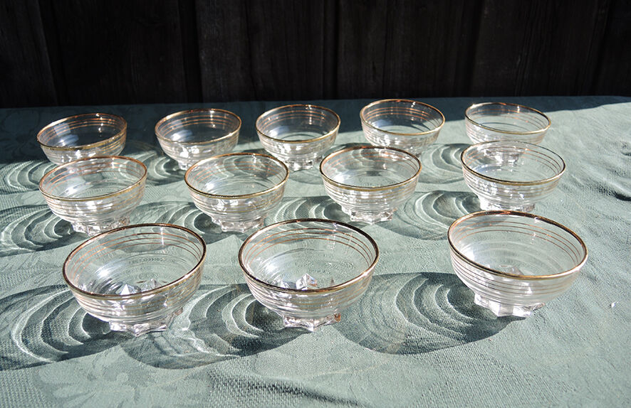 6 old champagne glasses 60s