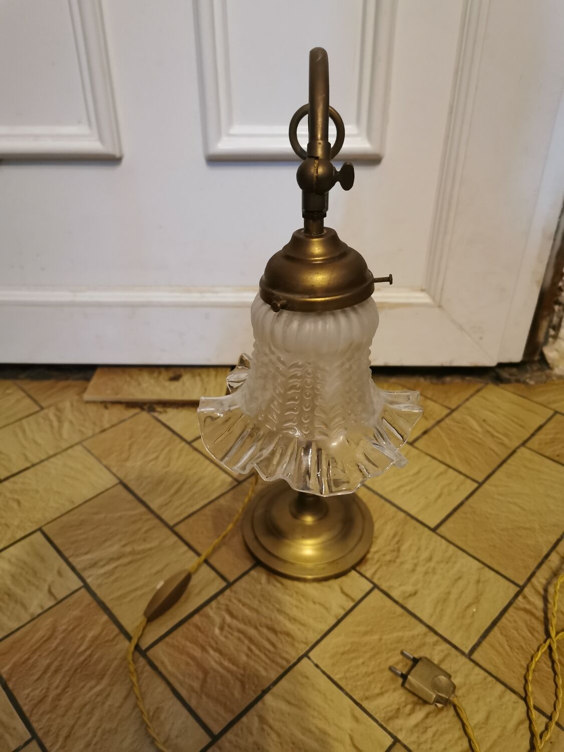 Desk lamp