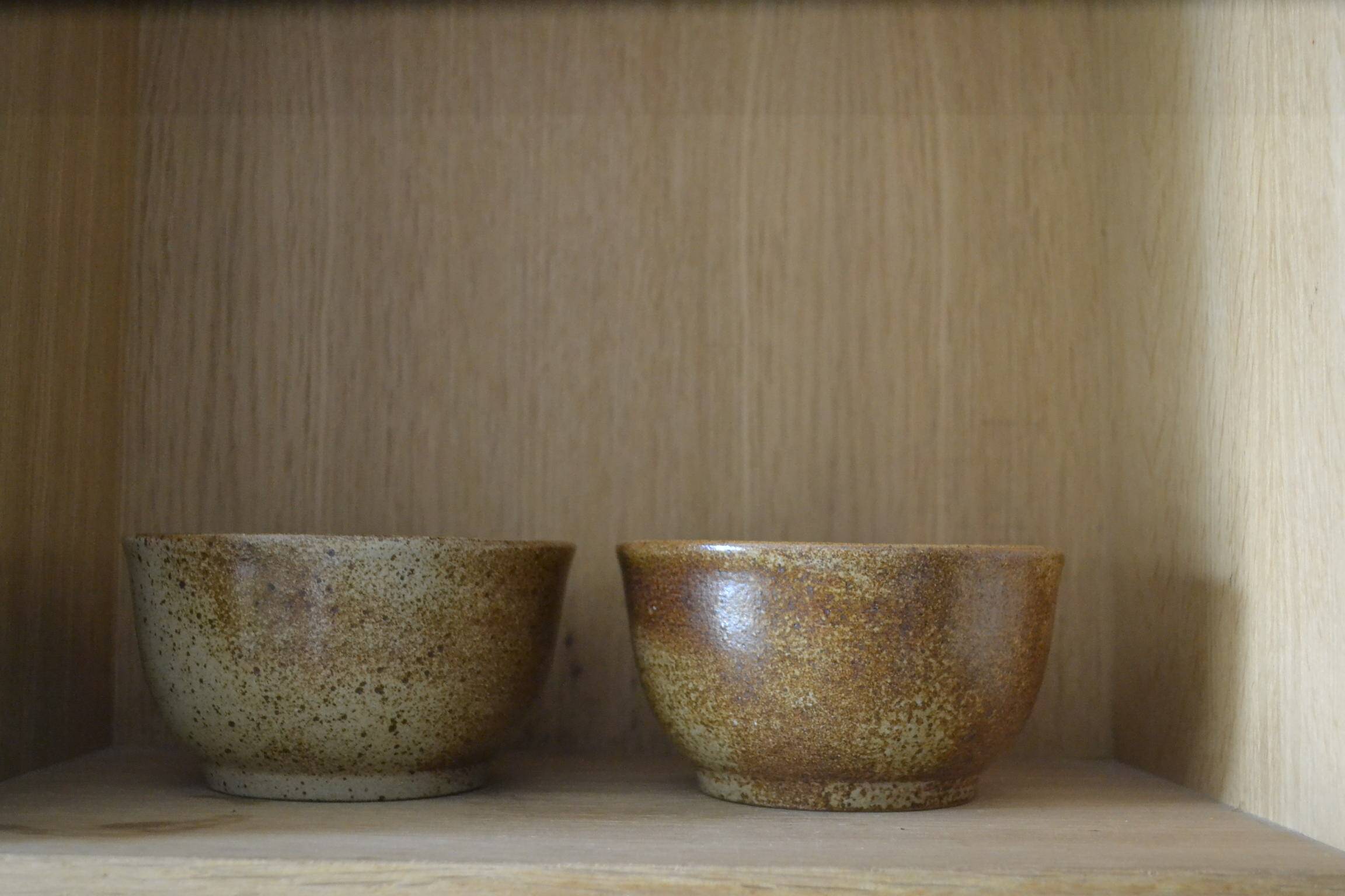 Set of 2 pyrite stoneware bowls