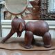 Elephant Kay Bojesen chêne années 50