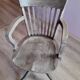 Fauteuil de bureau pivotant en bois laqué gris