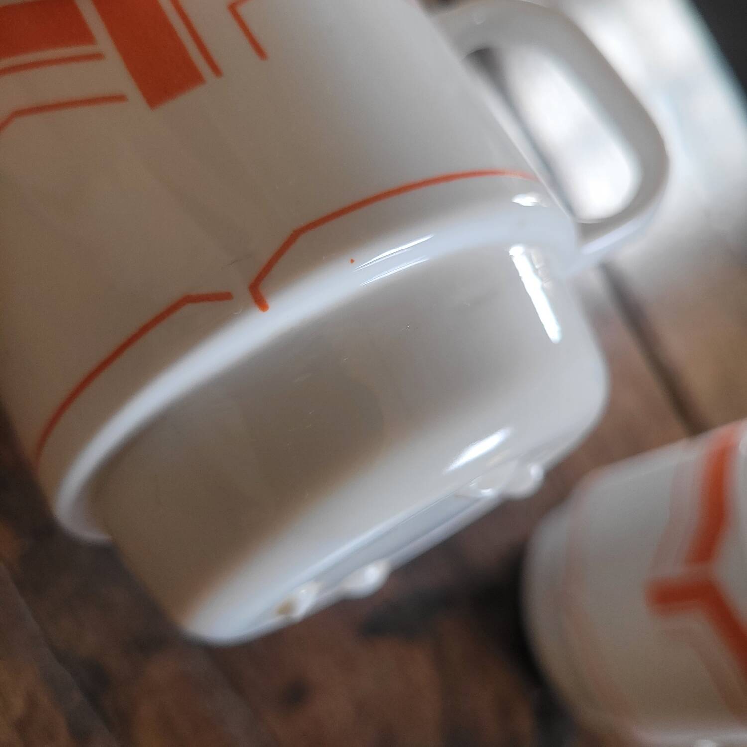4 stackable Rivanel opaline cups Pop 70's