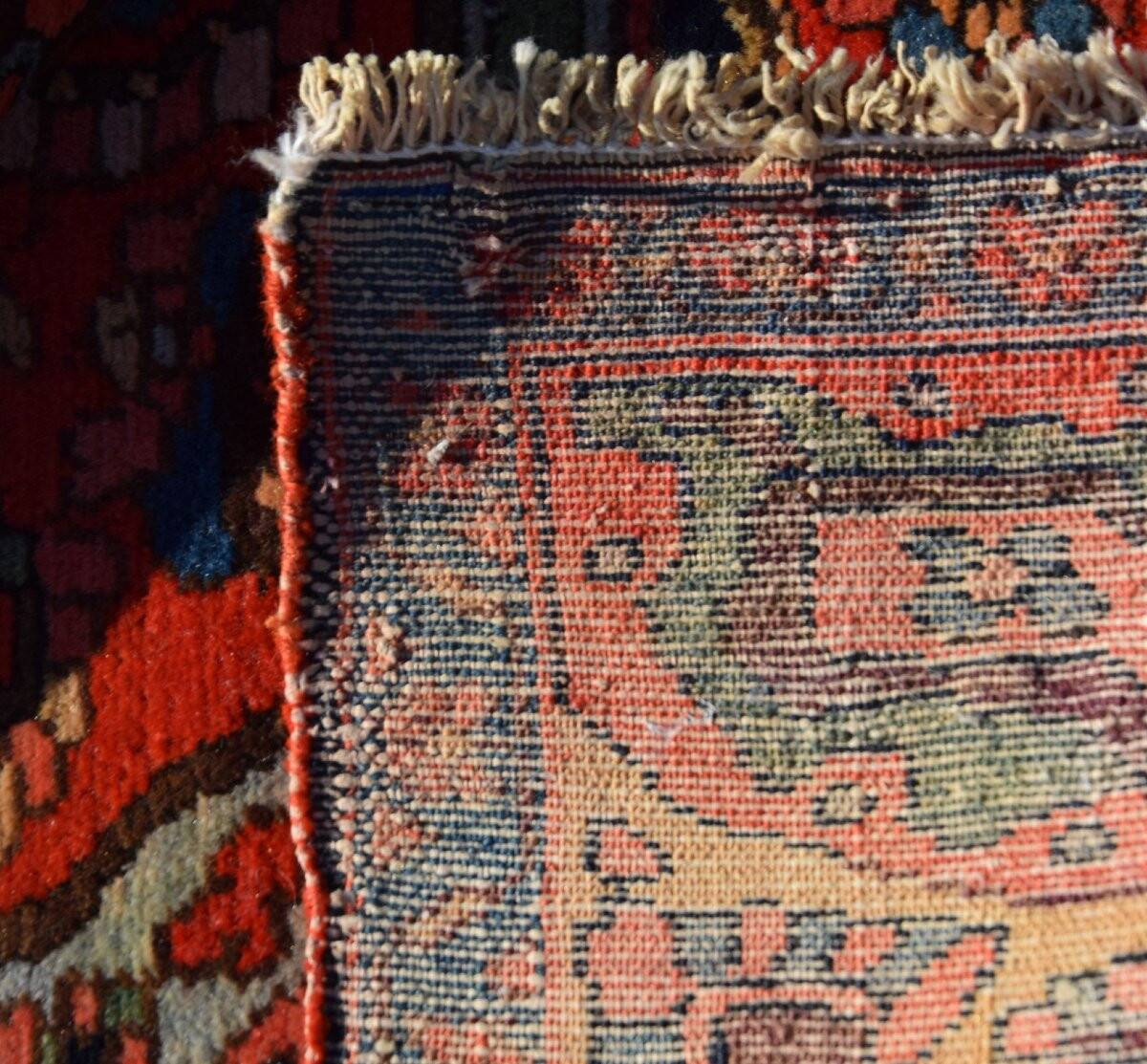 Persian oriental carpet, ancient Iranian Malayer: 0.90 x 1.40 metres
