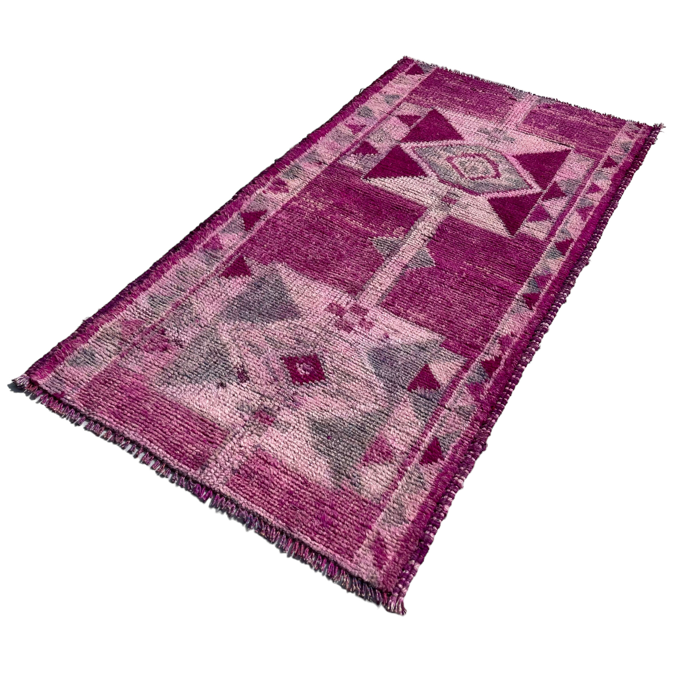 Vintage kurdish herki rug