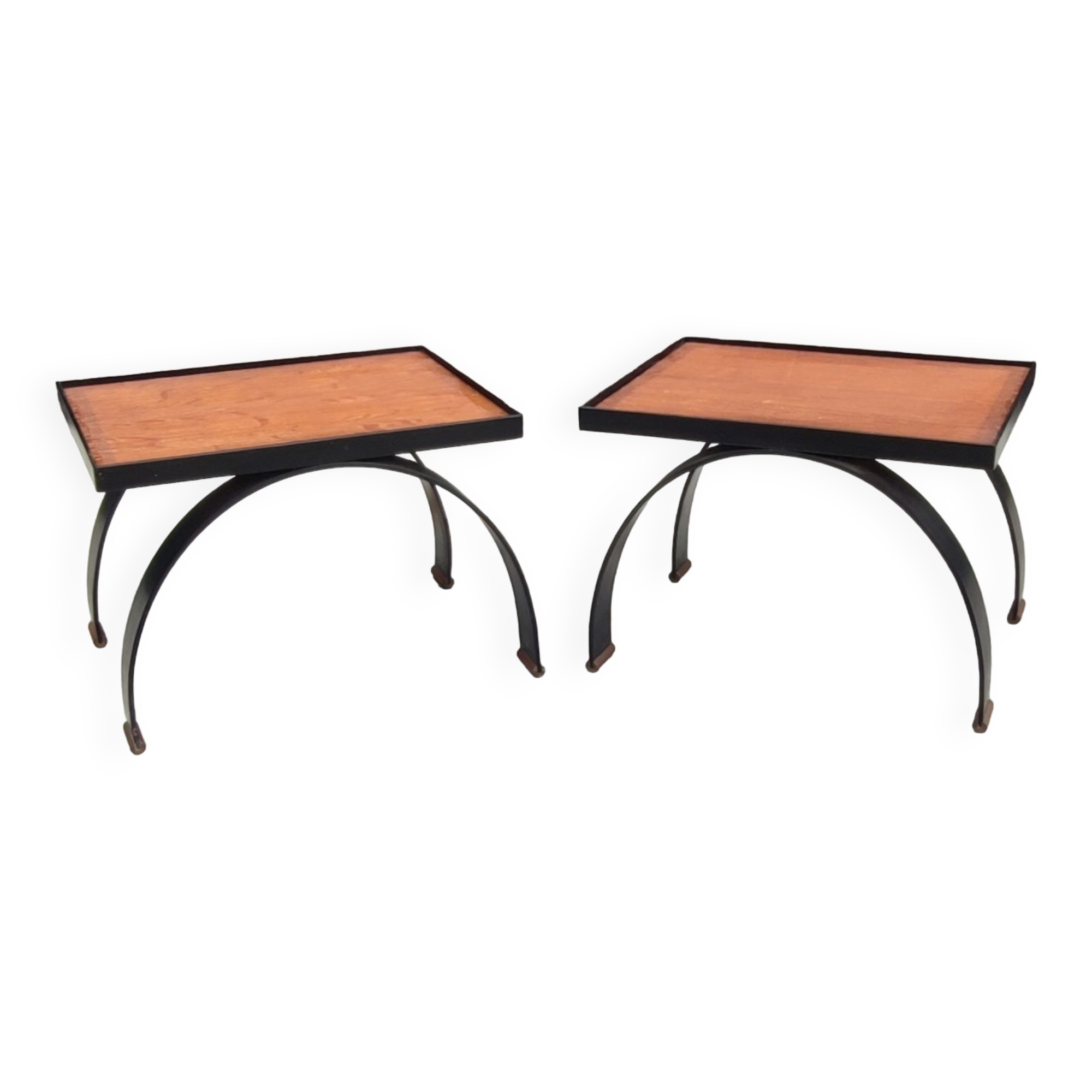 Paire de petites tables design