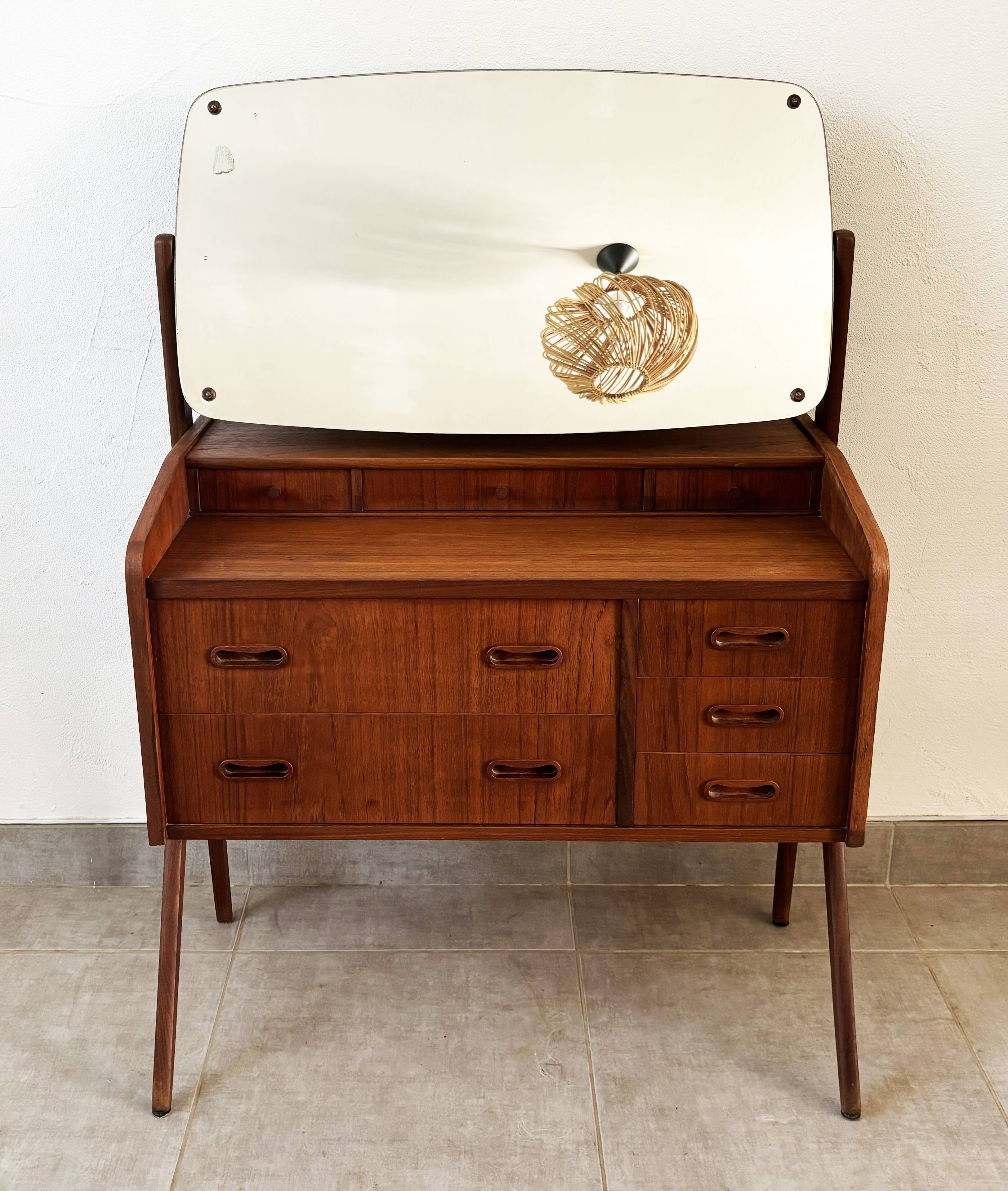 Vintage Danish teak hairdresser from the 1960s stamped Ag Spjel Kobber.