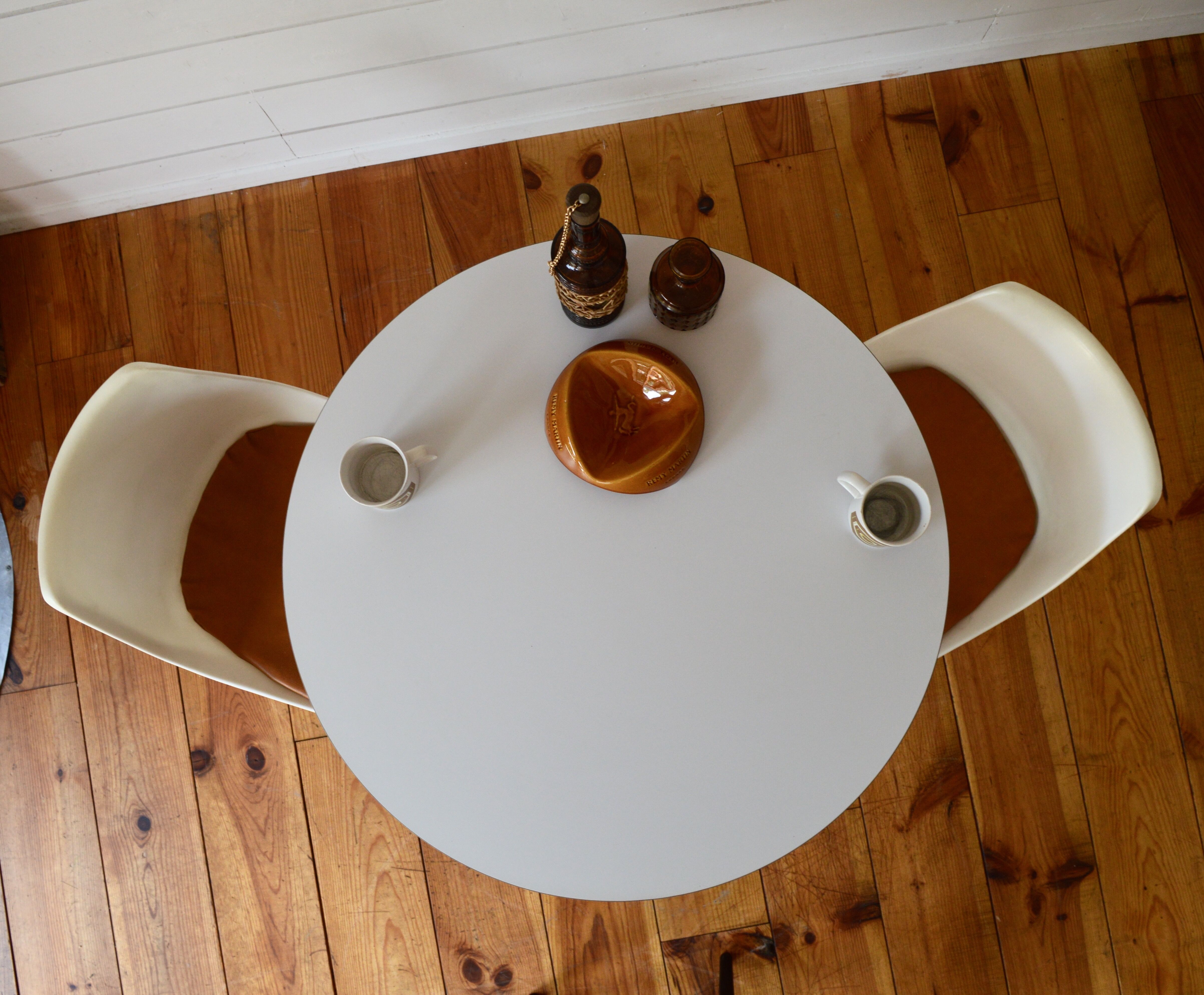 Set table and chairs l202