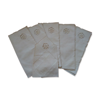 Lot de 6 serviettes brodées main