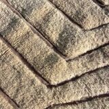 New white Moroccan Berber rug Beni Ouarain in wool.