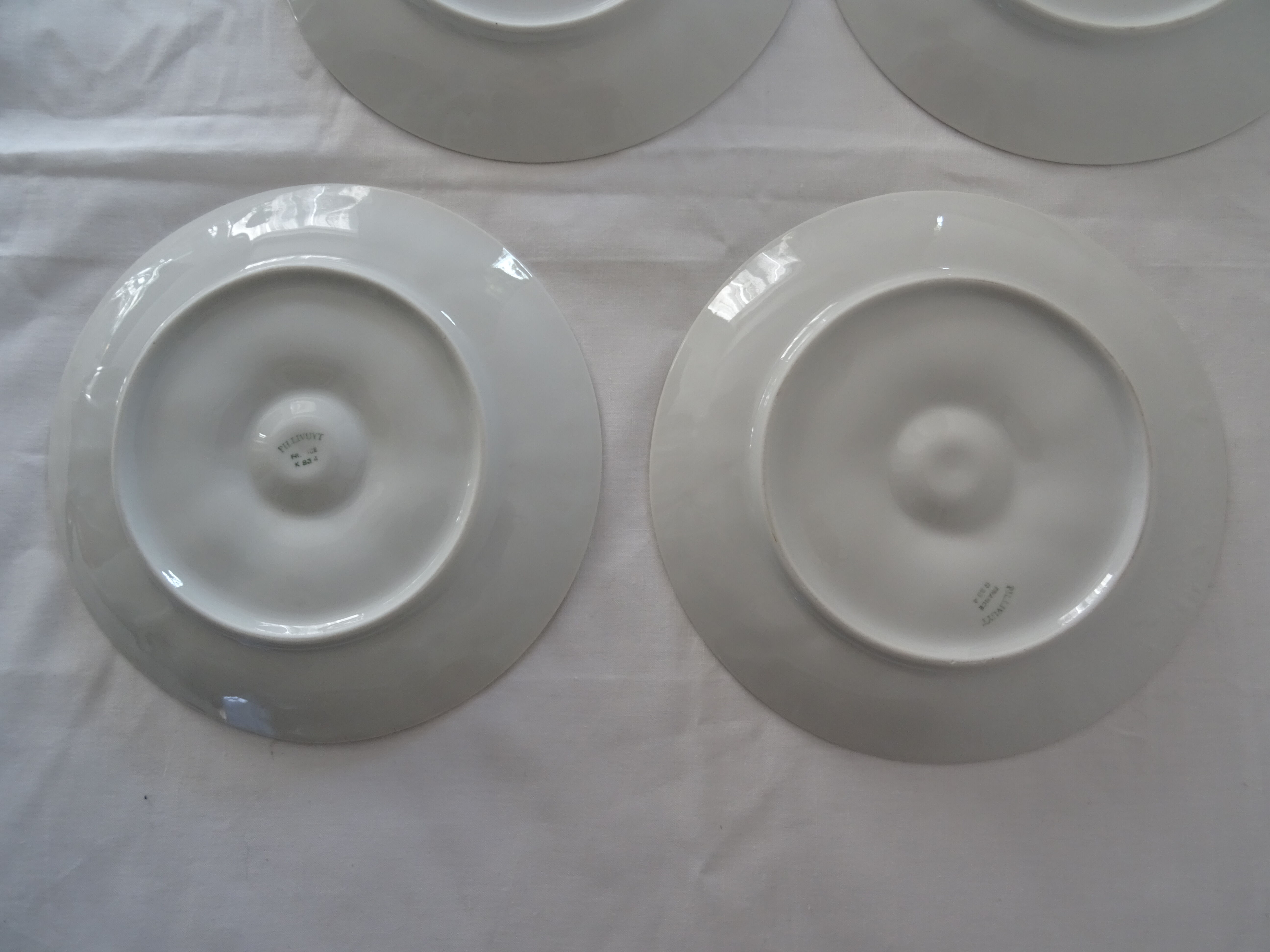 6 white oyster plates 470112 Charles Pillivuyt antique porcelain