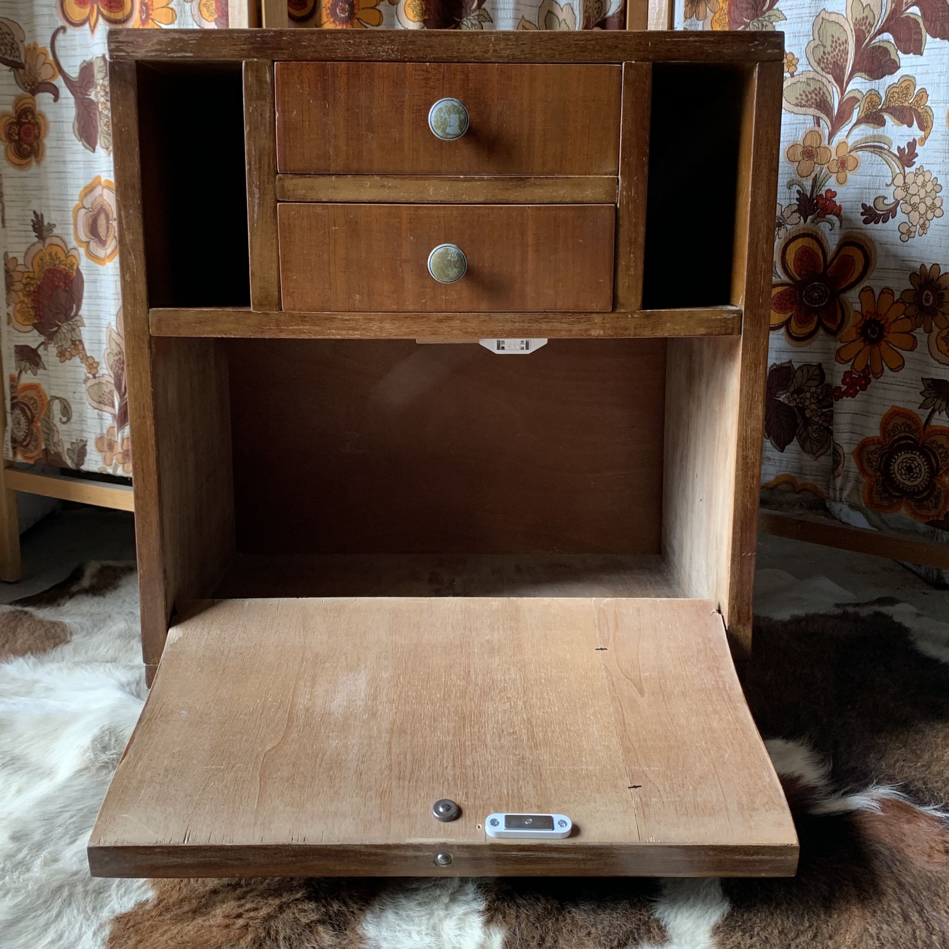 Bedside table - storage unit