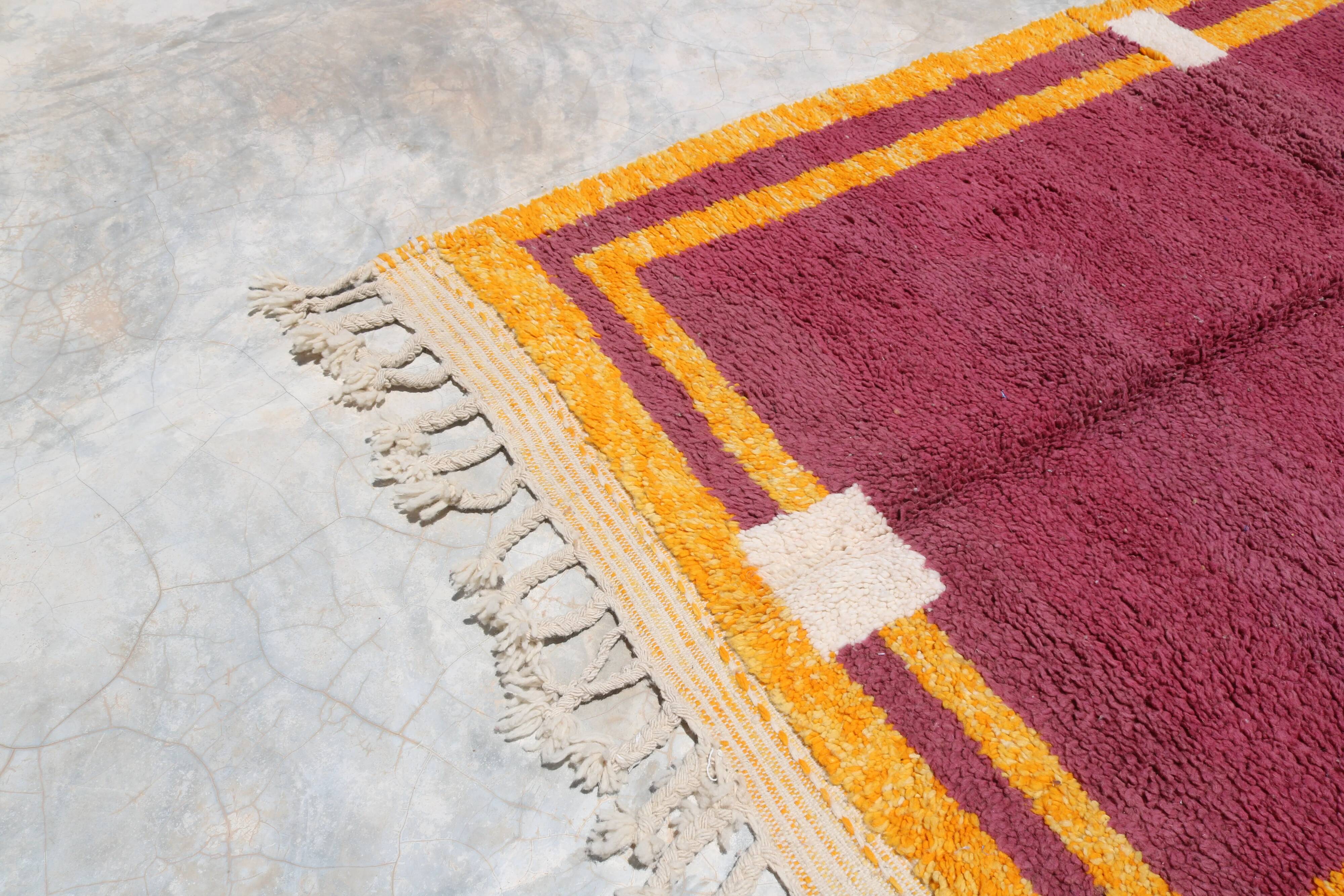 Handmade Azilal rug, 255 x 150 cm, AZ824