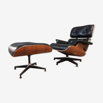 Lounge chair et son ottoman de Ray et Charles Eames