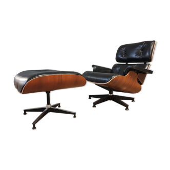 Lounge chair et son ottoman de Ray et Charles Eames
