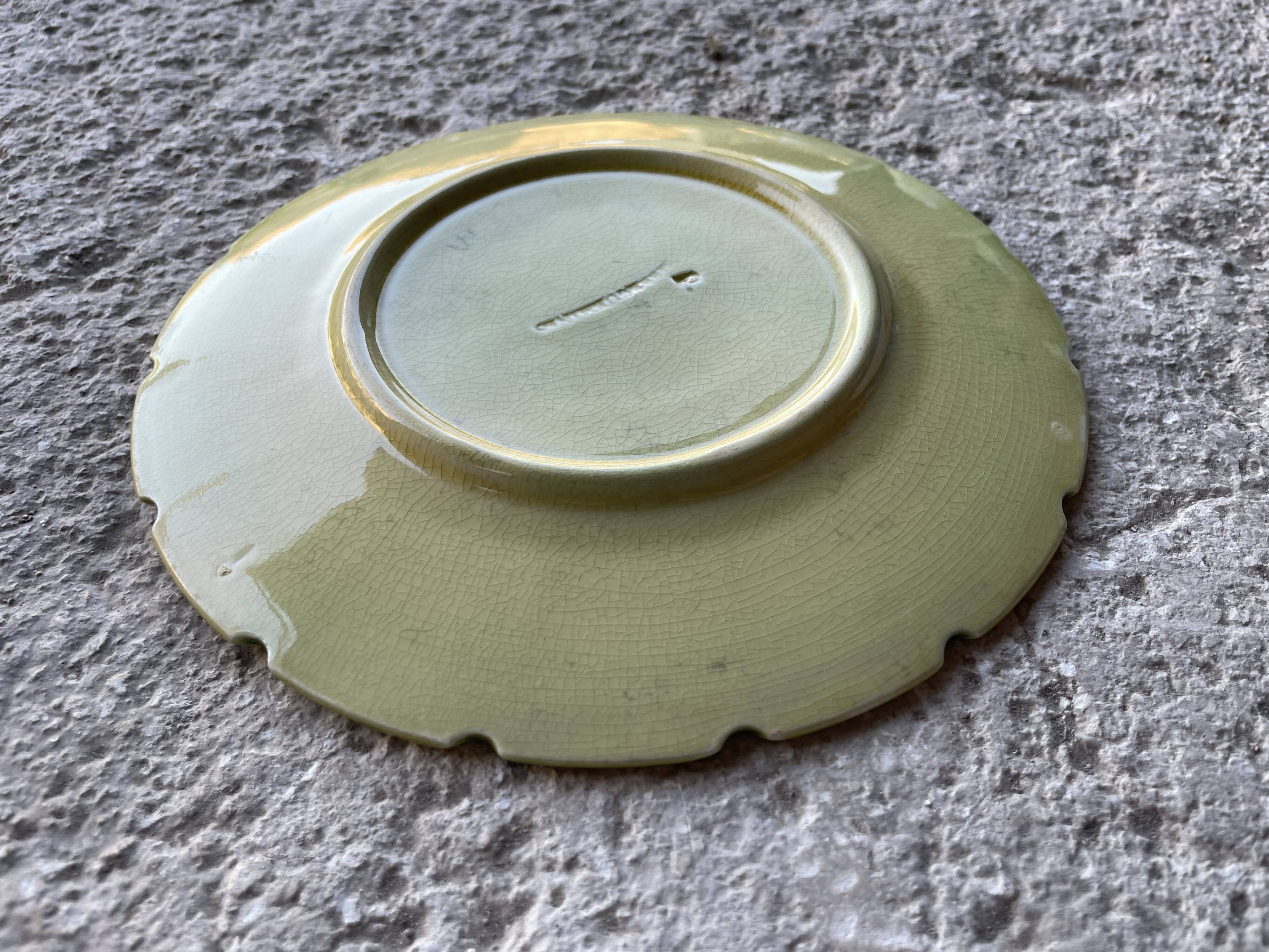 Sarreguemines barbotine dessert plate