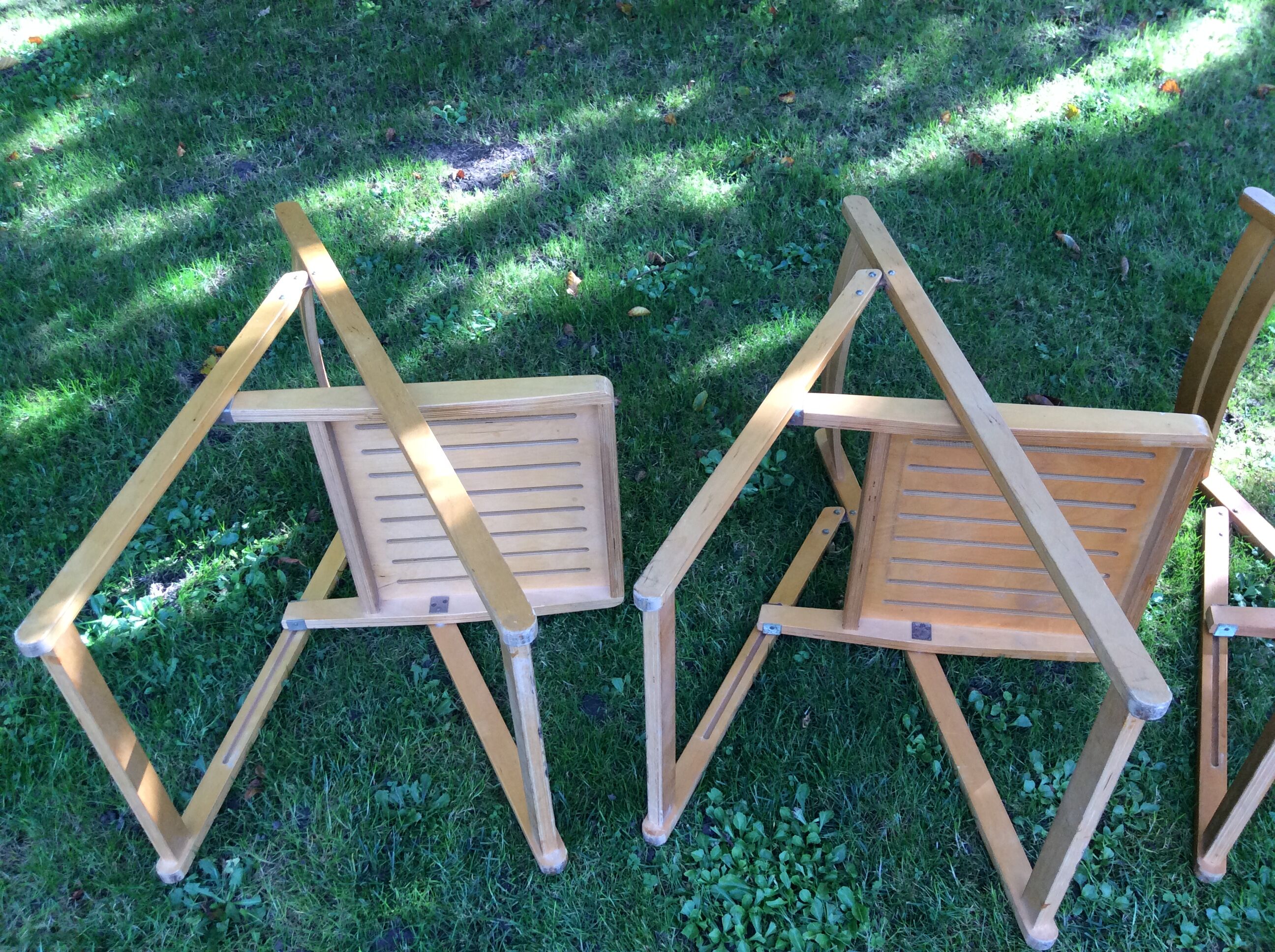 Series of 3 folding chairs