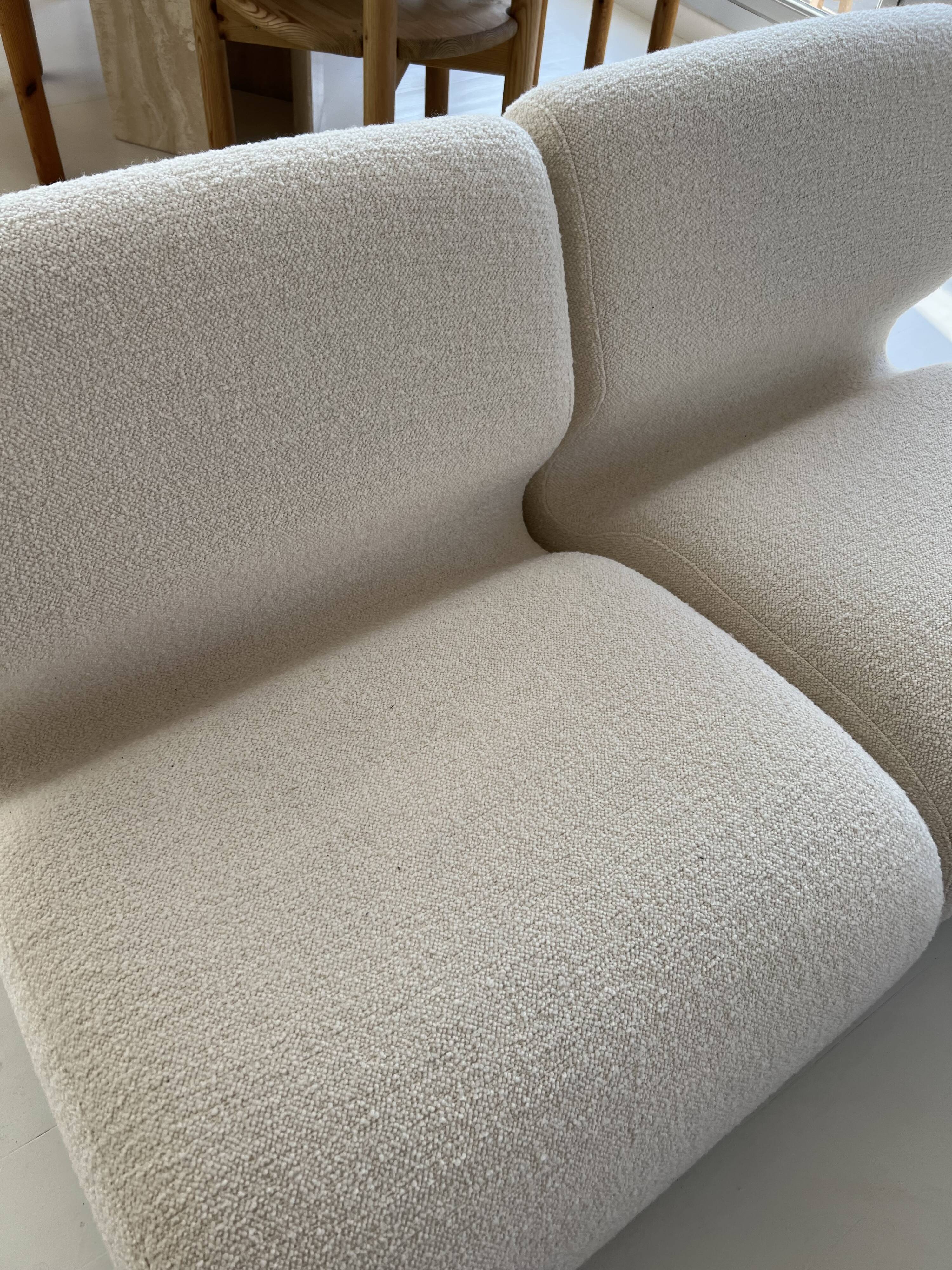 Ecru modular canapé Don Chadwick Herman Miller