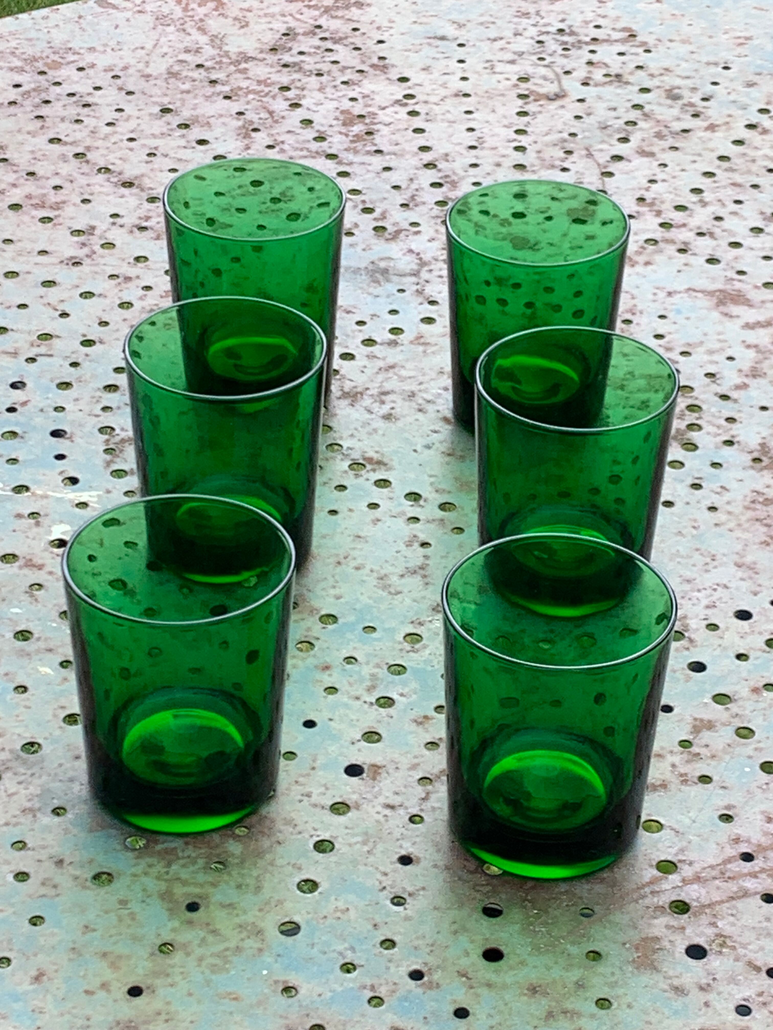 Set of 6 whisky glasses in vintage