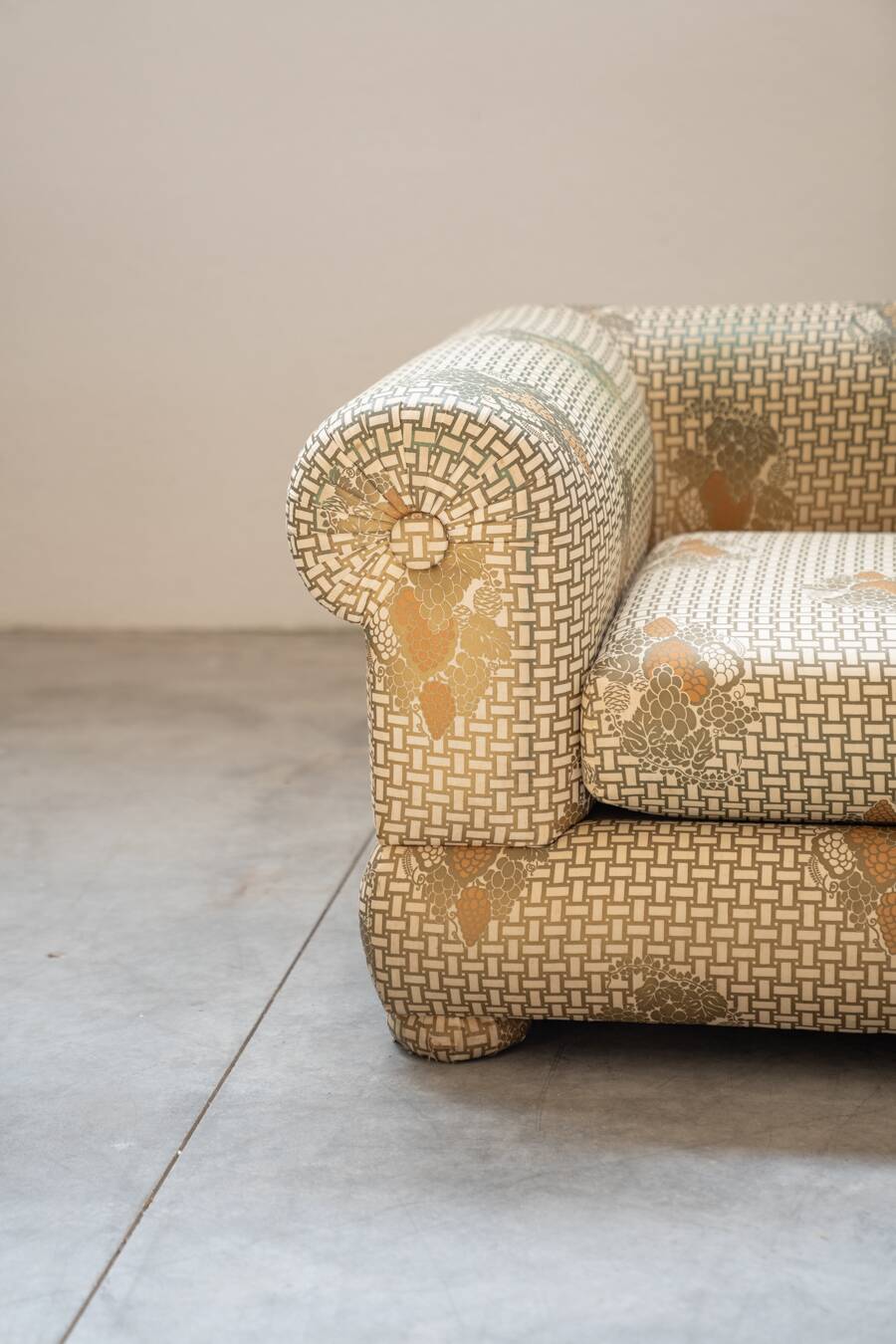 3-seater sofa and silk armchair, Tommaso Barbi, 1970