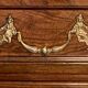 Commode en noyer Régence poignées aux chinois XVIIIe siècle