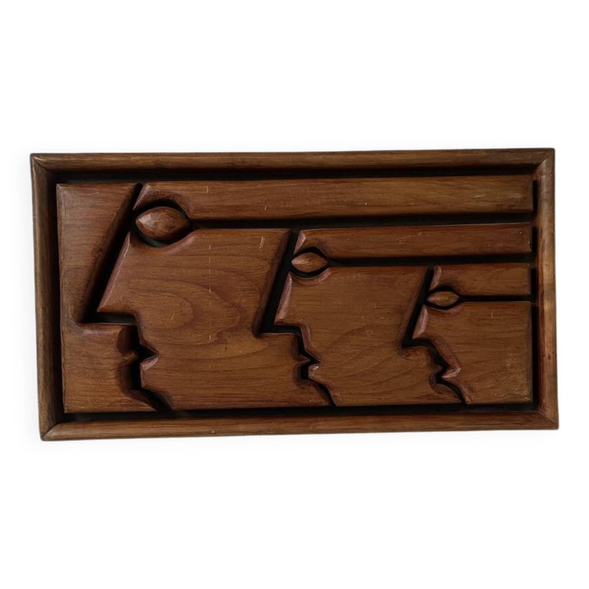 Bas relief cadre bois motifs visages