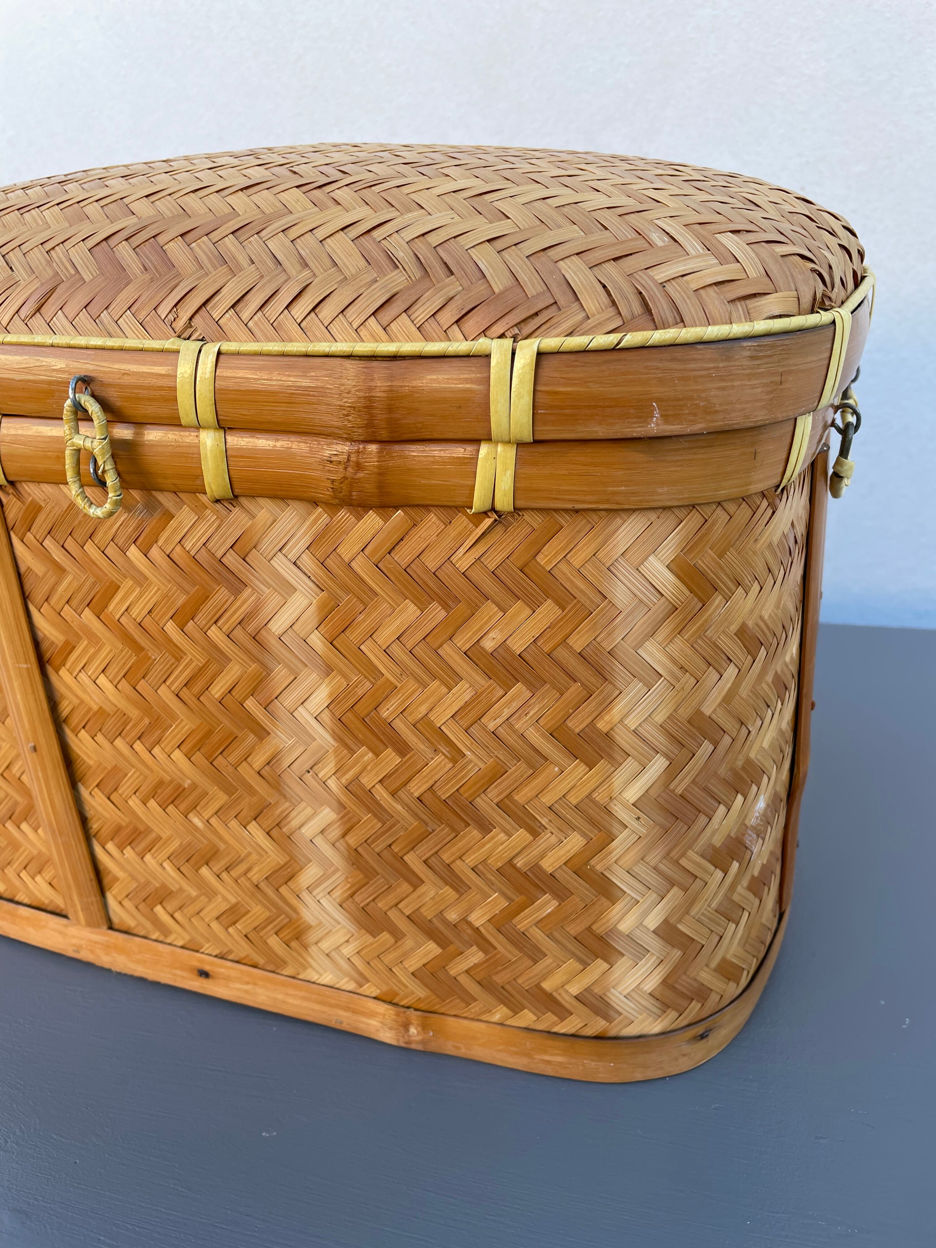 Woven rattan trunk