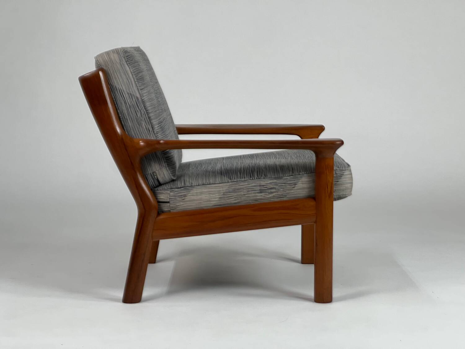 Danish teak armchair easy chair Juul Kristensen Glostrup vintage