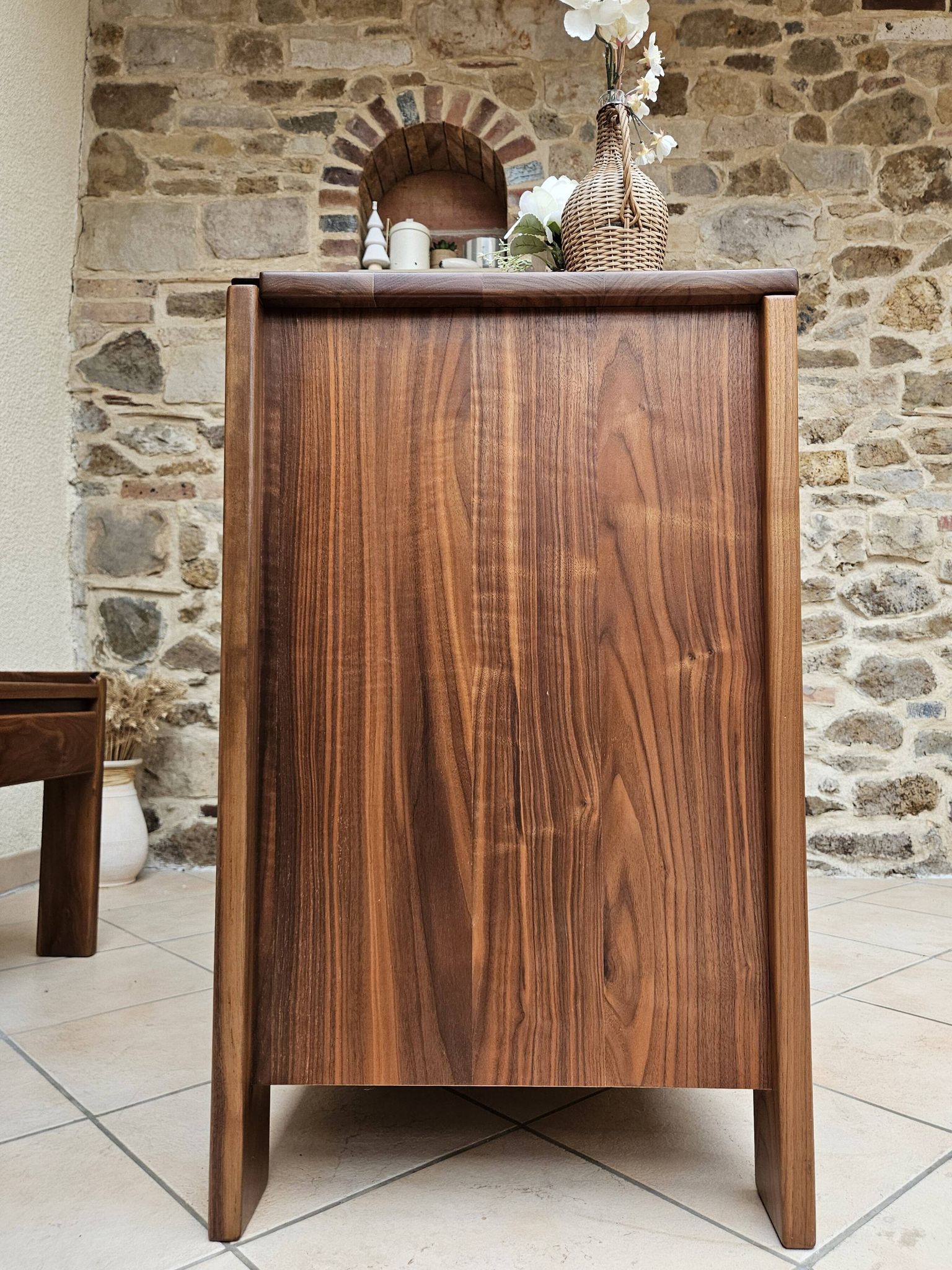 Chest of drawers and bedside table Maison Regain