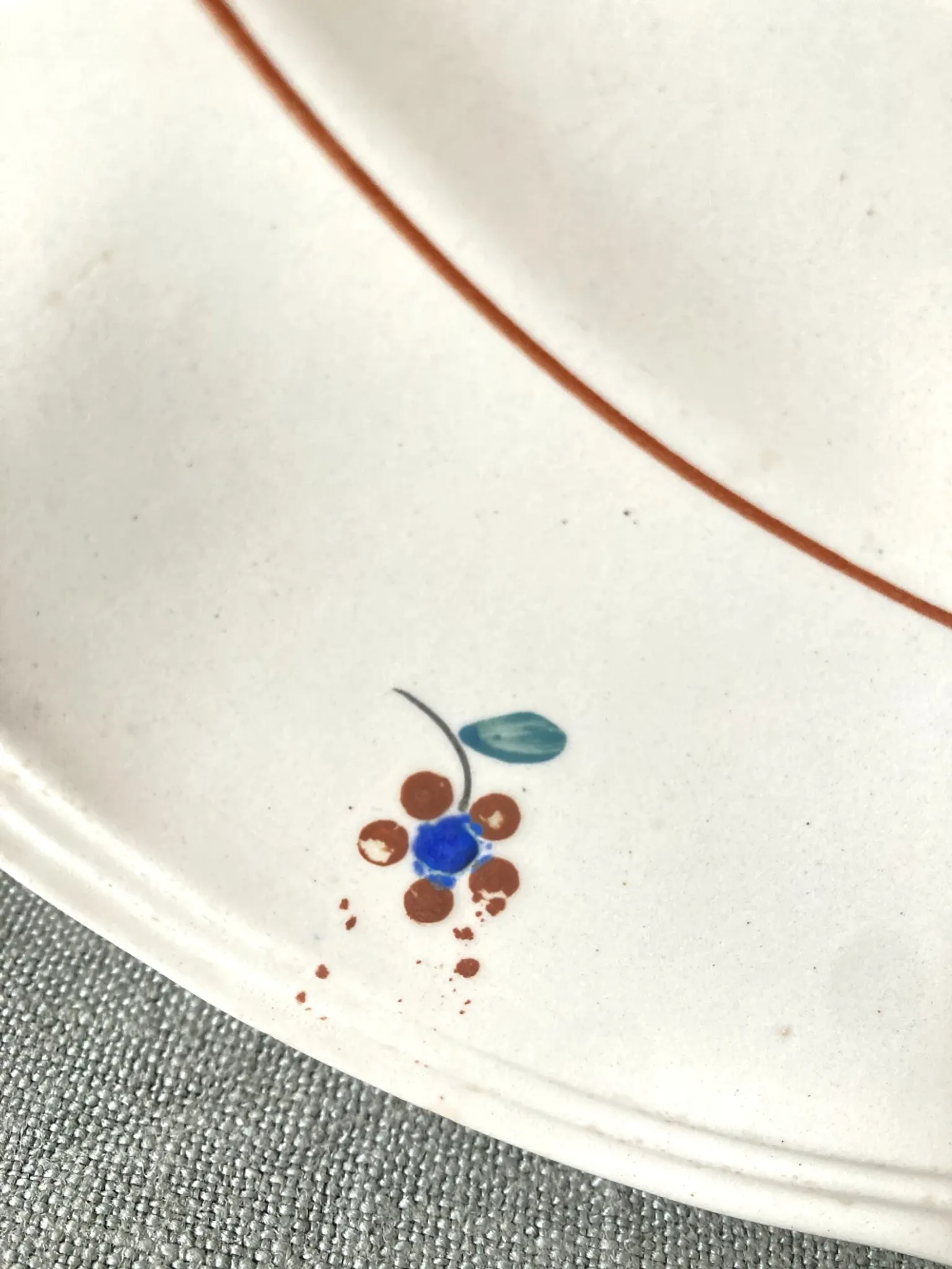 Set of three serving dishes Digoin Sarreguemines, Arromanches, around 1950