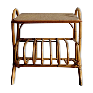table d'appoint porte-revue