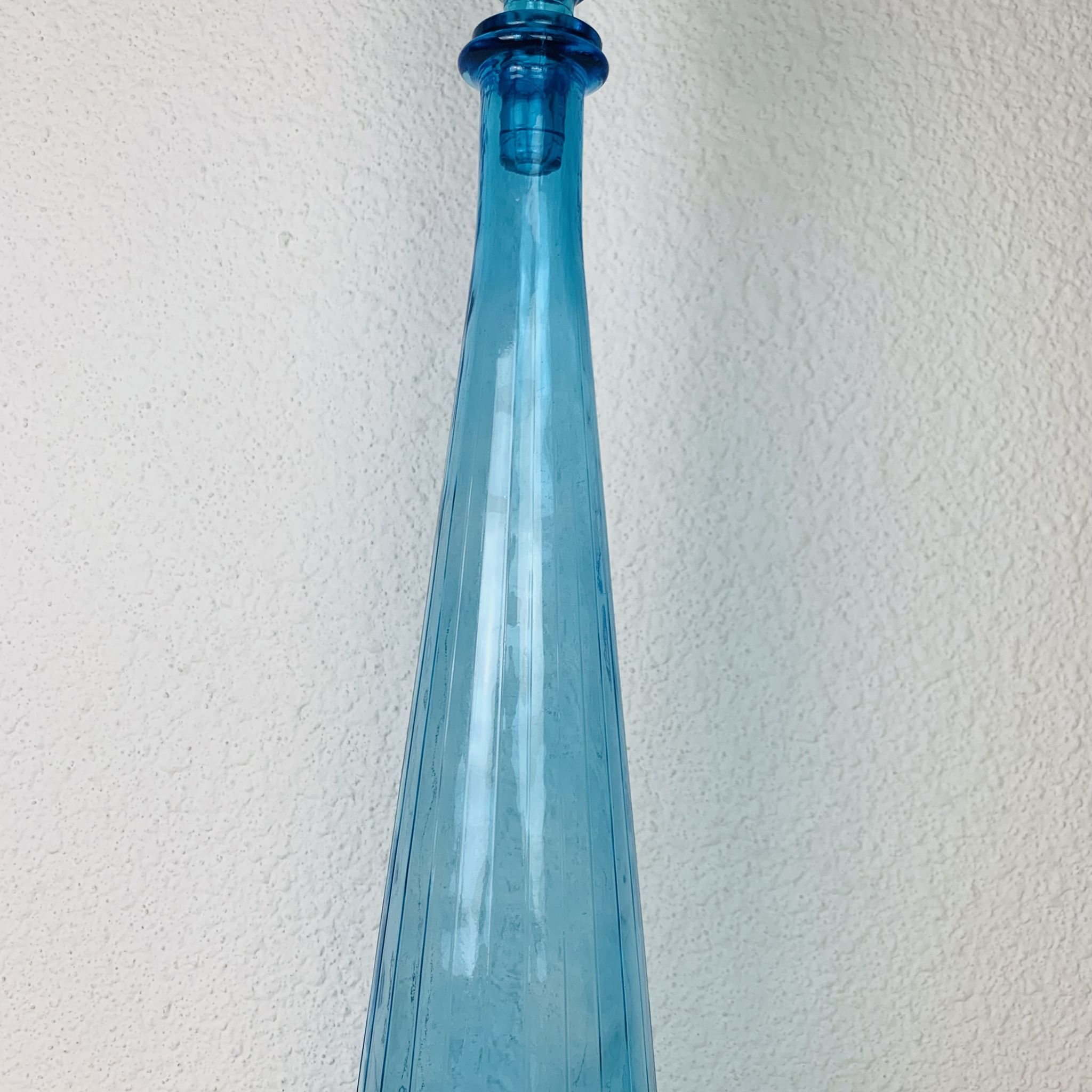 2 Italian Empoli decanters 66 cm mouth-blown glass