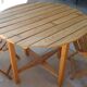 Table et 2 chaises pliantes de jardin en bois naturel