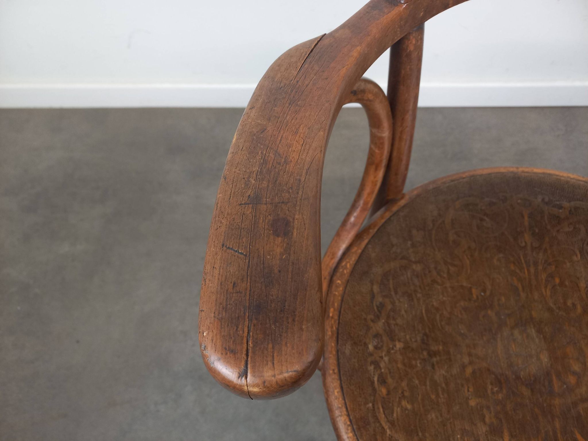 Bentwood chair Thonet