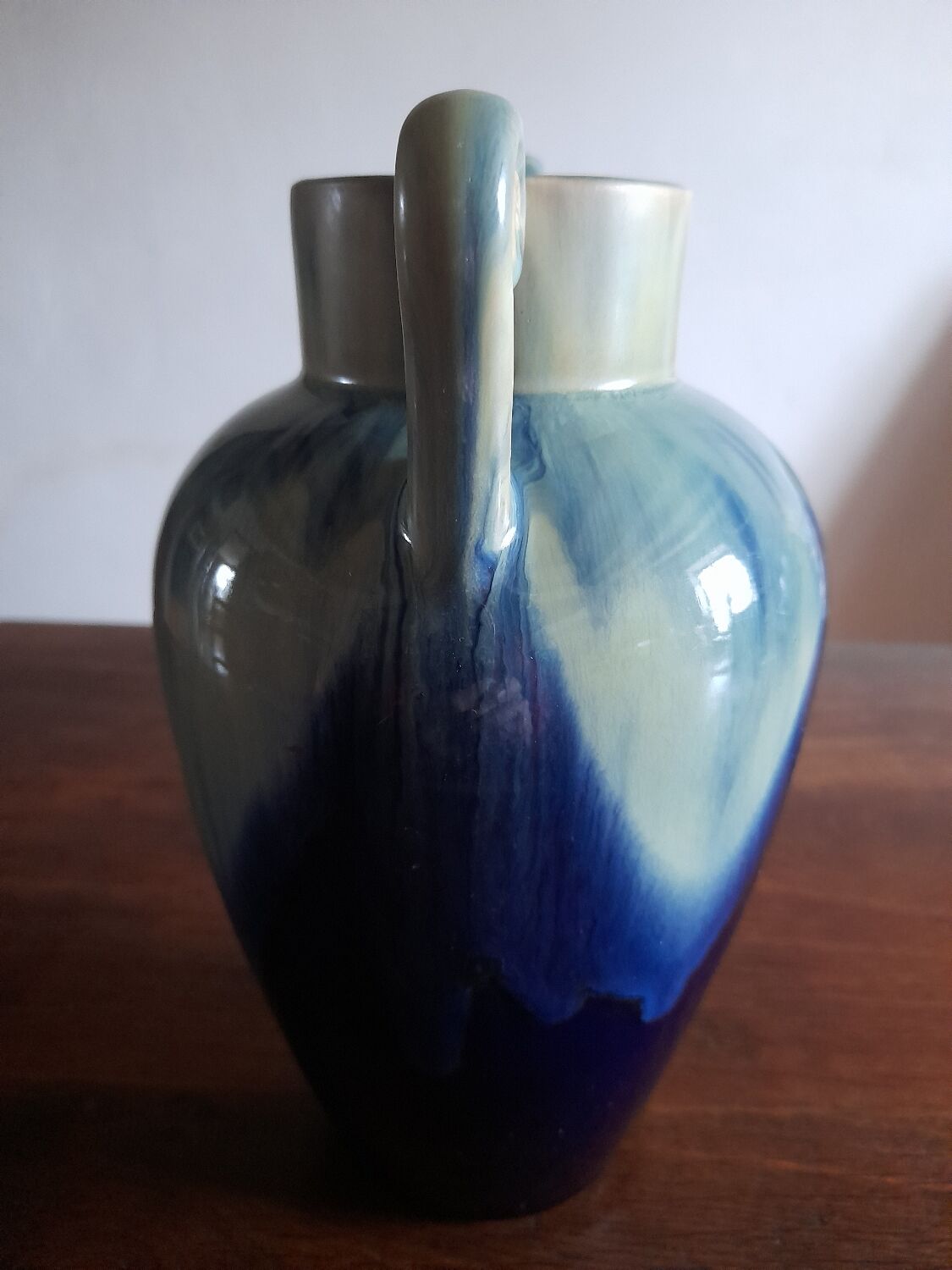 Vase with flamed blue signature in art deco ceramic