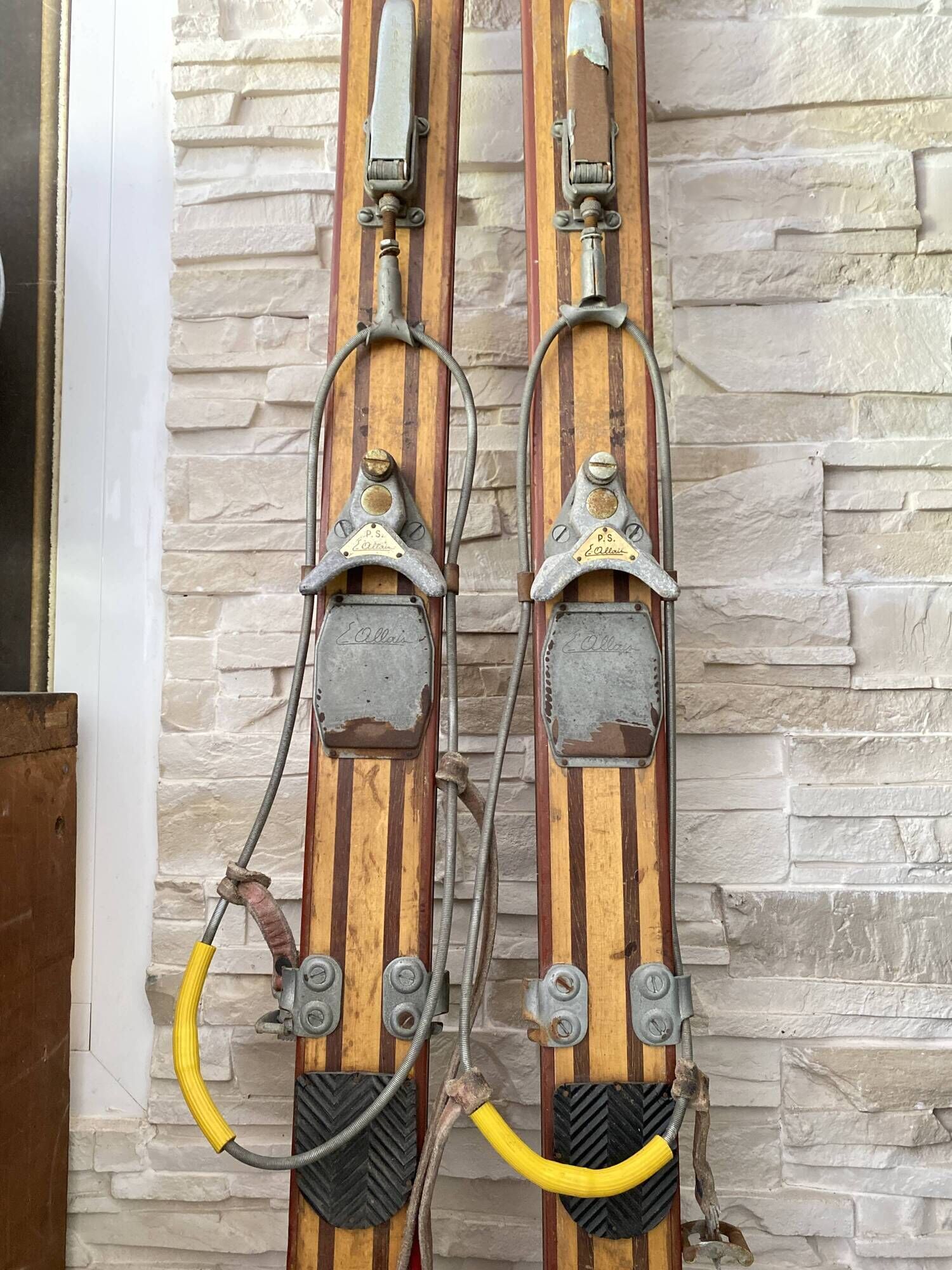 Pair of vintage Rossignol Hickory wooden skis