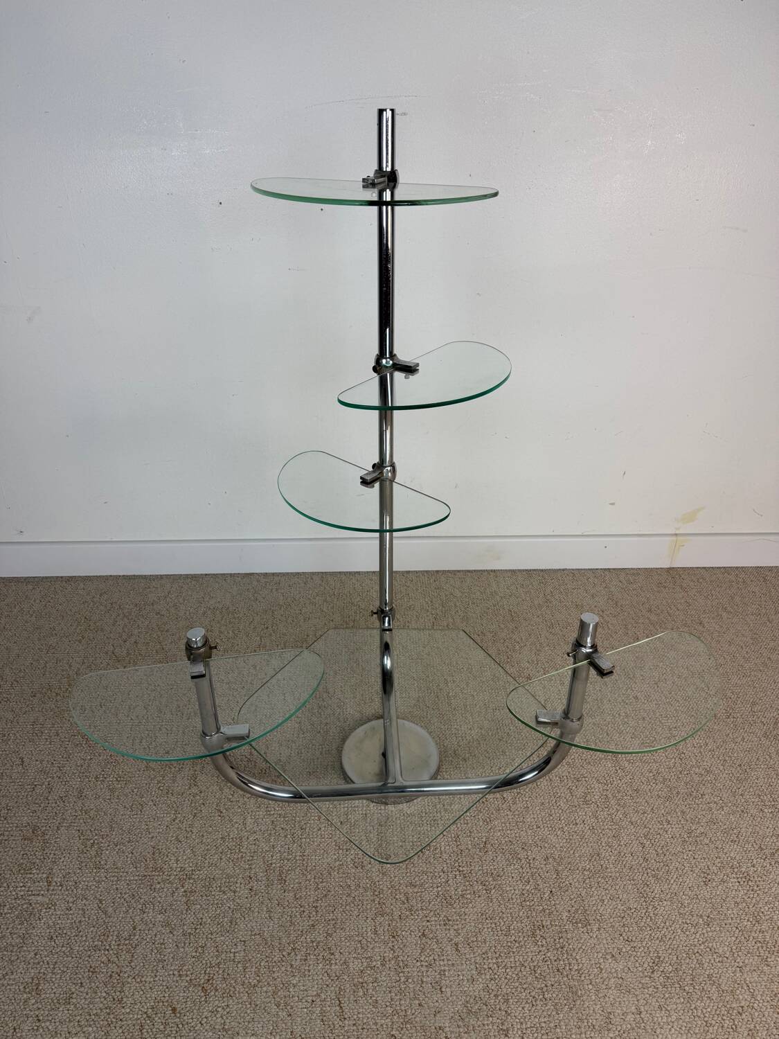Art Deco shelf in glass and chrome metal