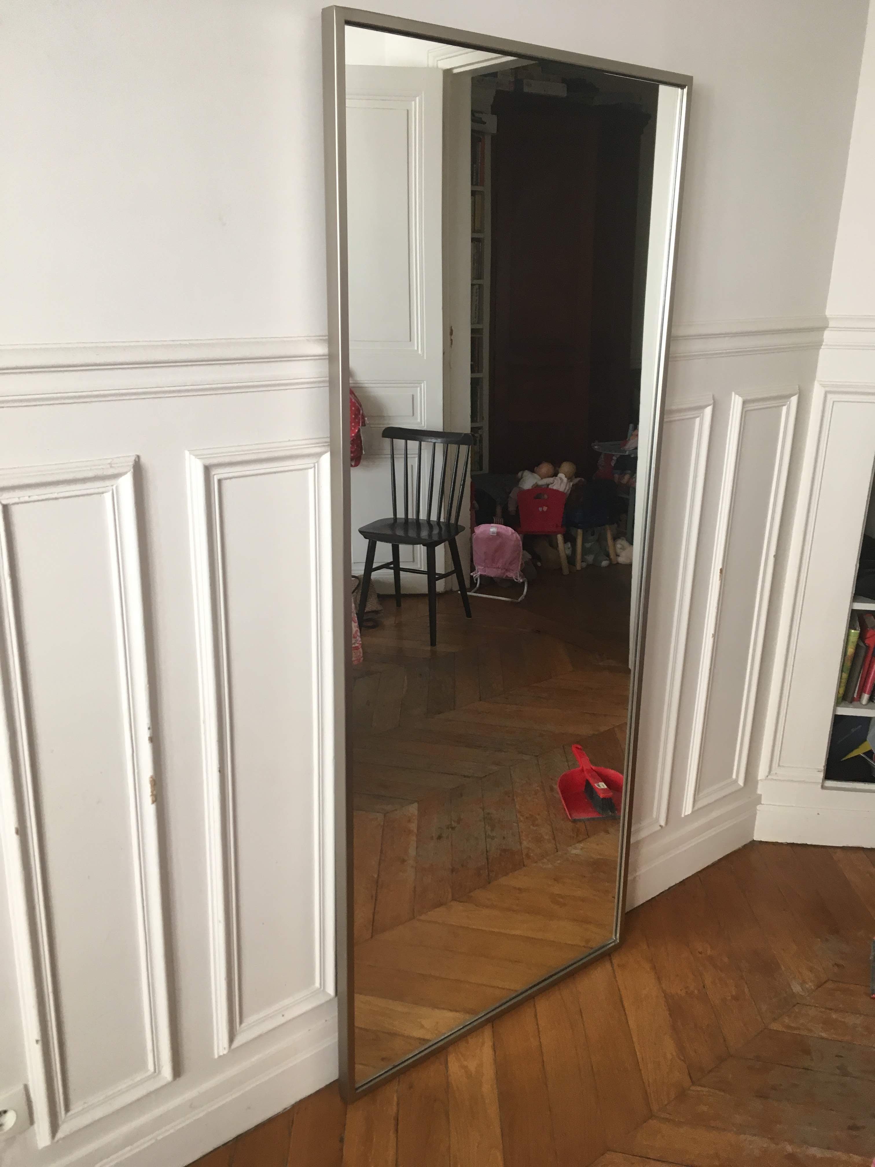 Large rectangular mirror