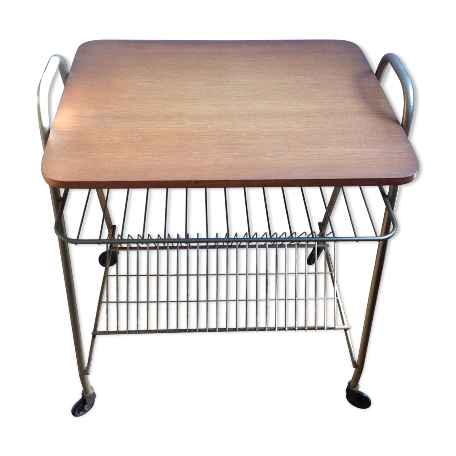Table magazine holder