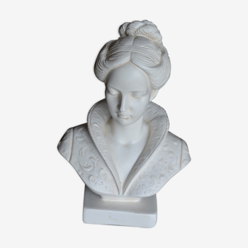 Bust of a woman