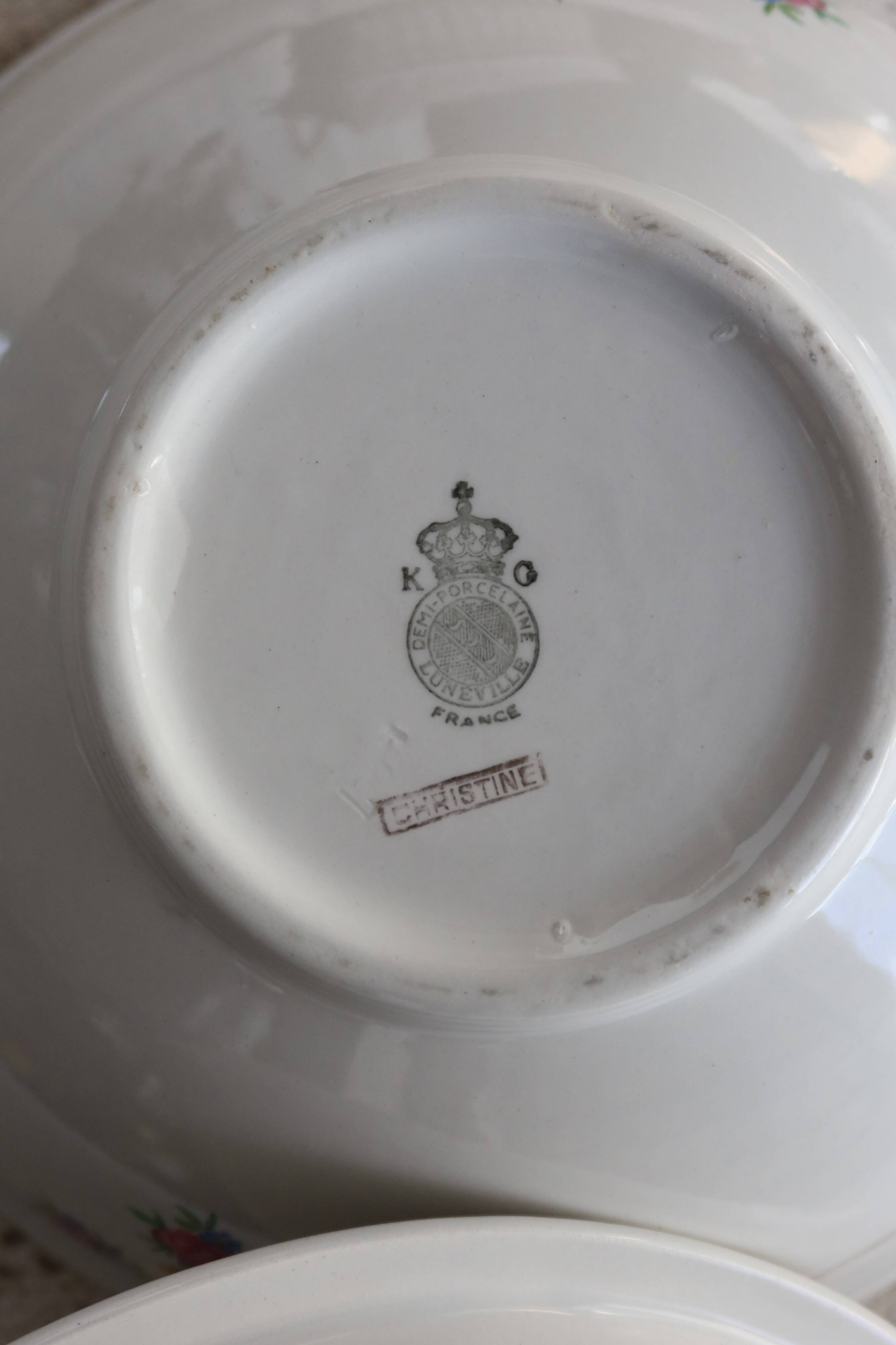 Vintage earthenware soup tureen Lunéville - Model Christine - Floral decoration
