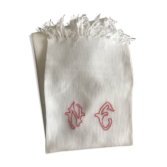 Initial embroidered honeycomb toilet towel