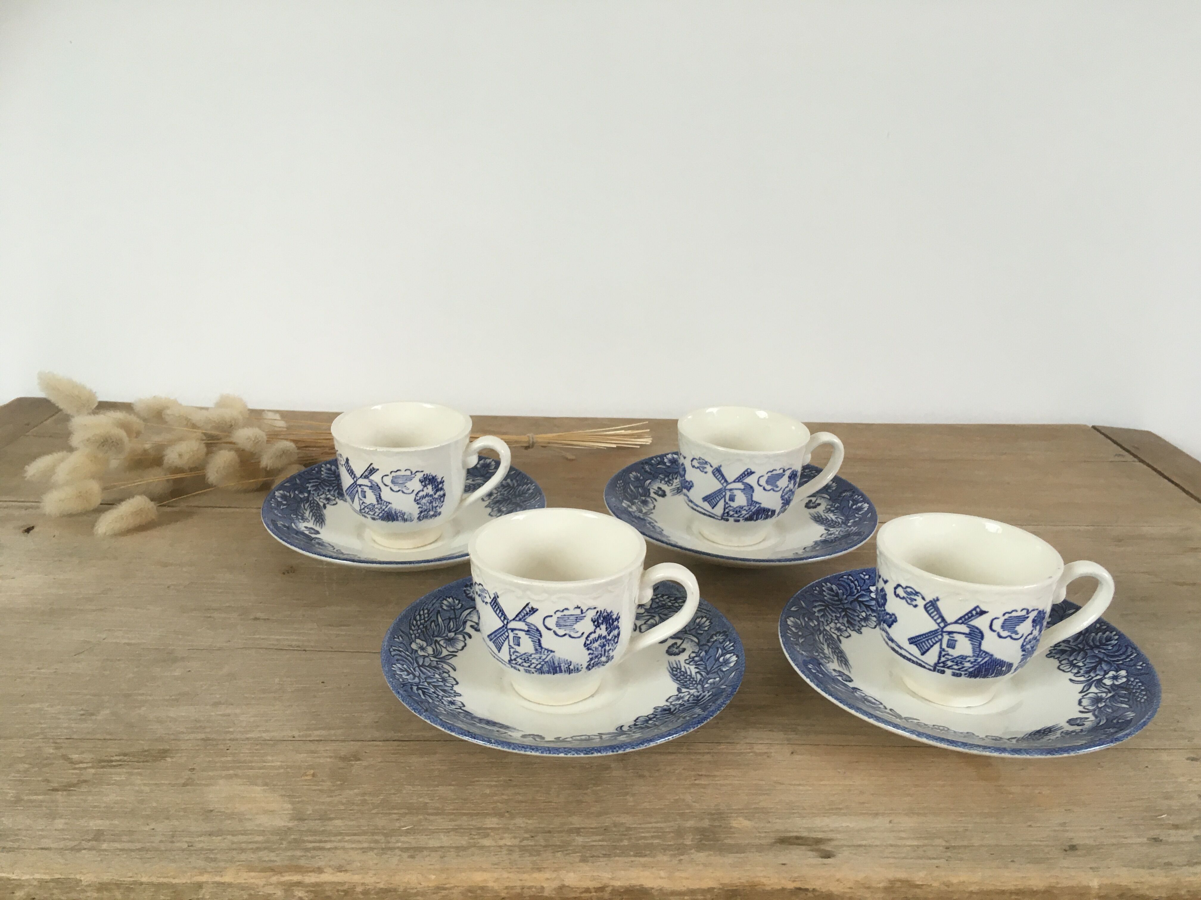 Vintage coffee cups
