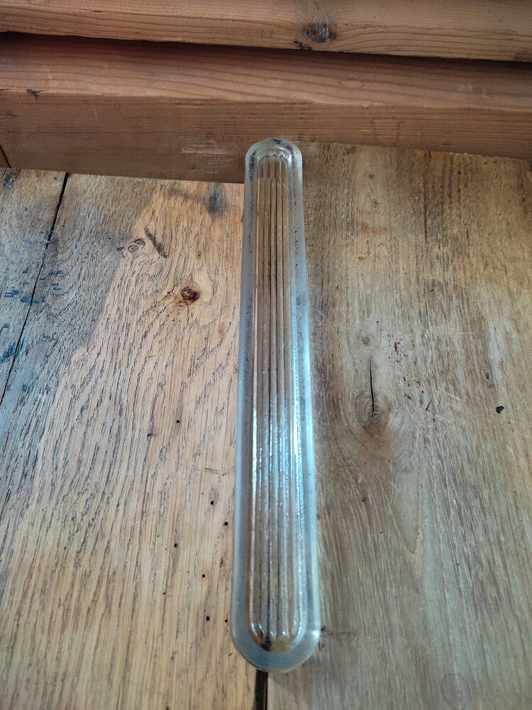 Pencil holder in molded glass Macbeth B7 old vintage