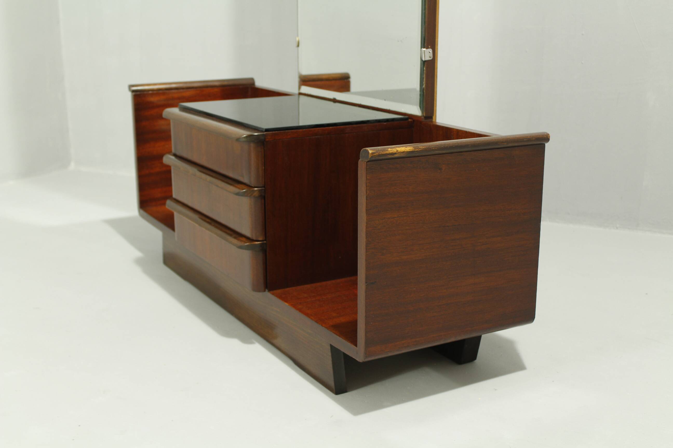 Commode avec miroir, années 1950