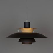 Suspension danoise PH 5 par Poul Henningsen, Louis Poulsen