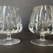 Deux verres à alcool en cristal