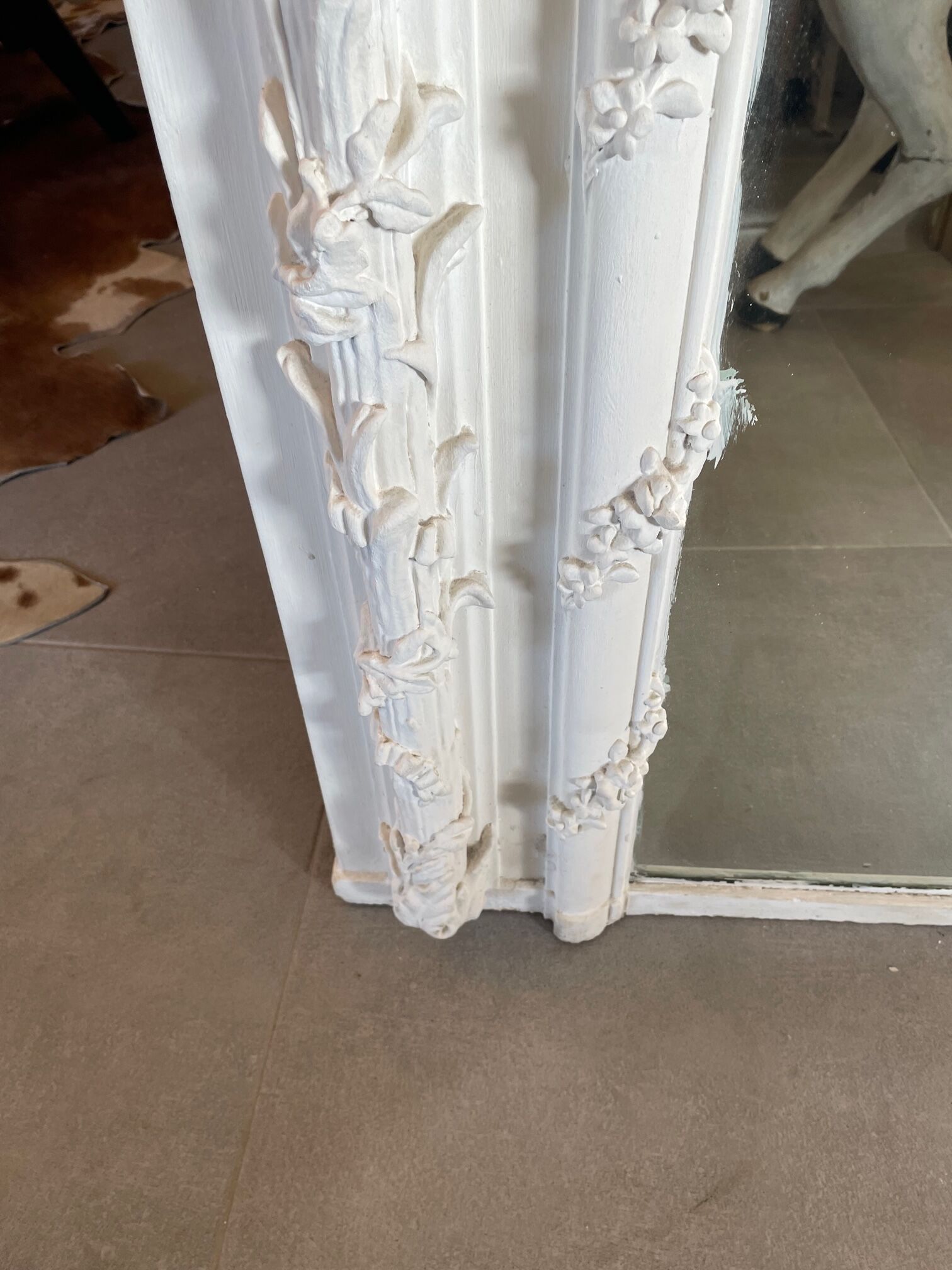 Painted mirror 138x185cm