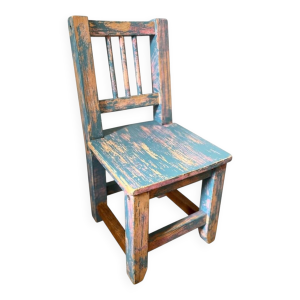 Chaise pour enfant en bois ancien
