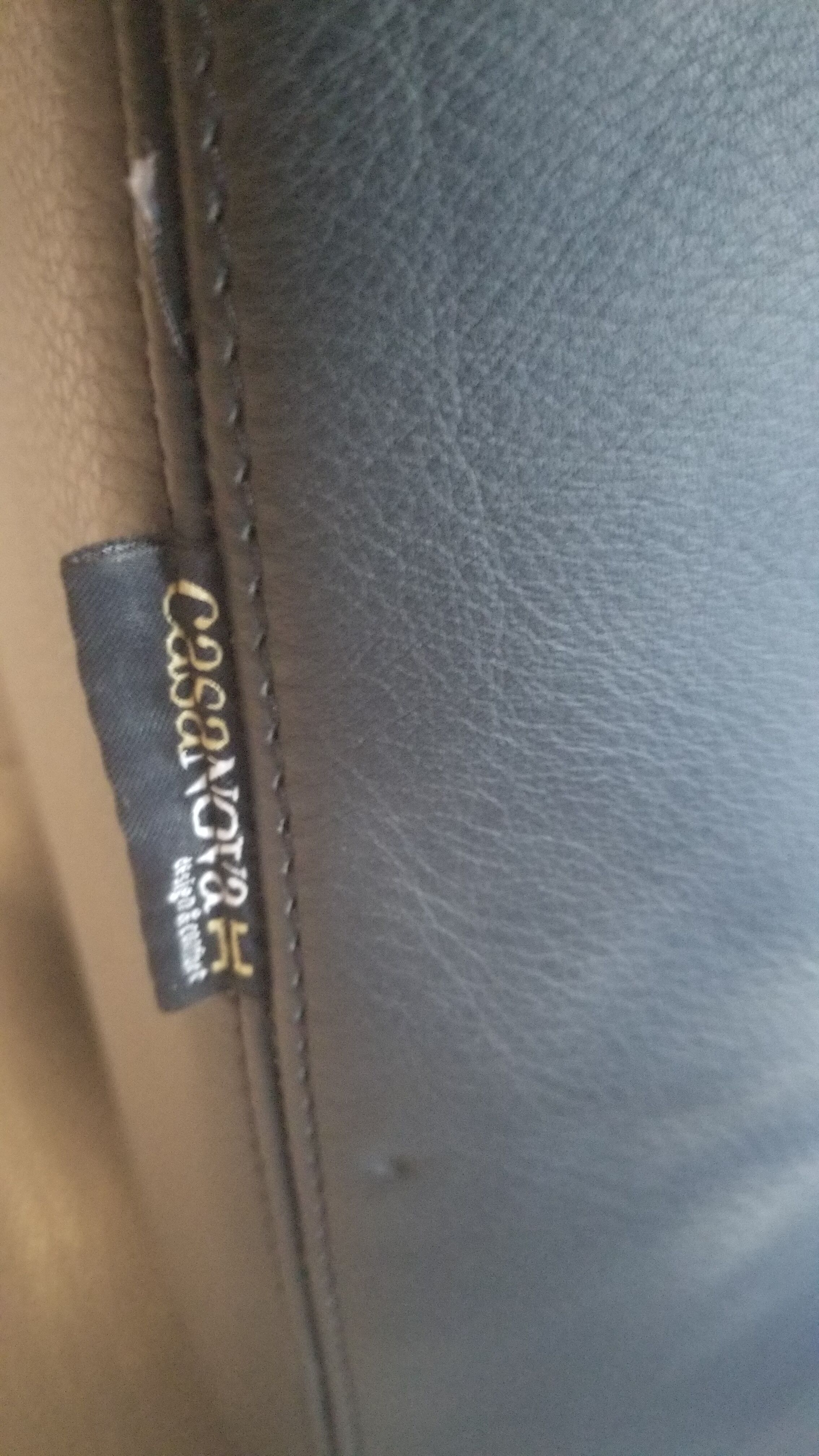 1 sofa 2.5 seats leather Casa nova